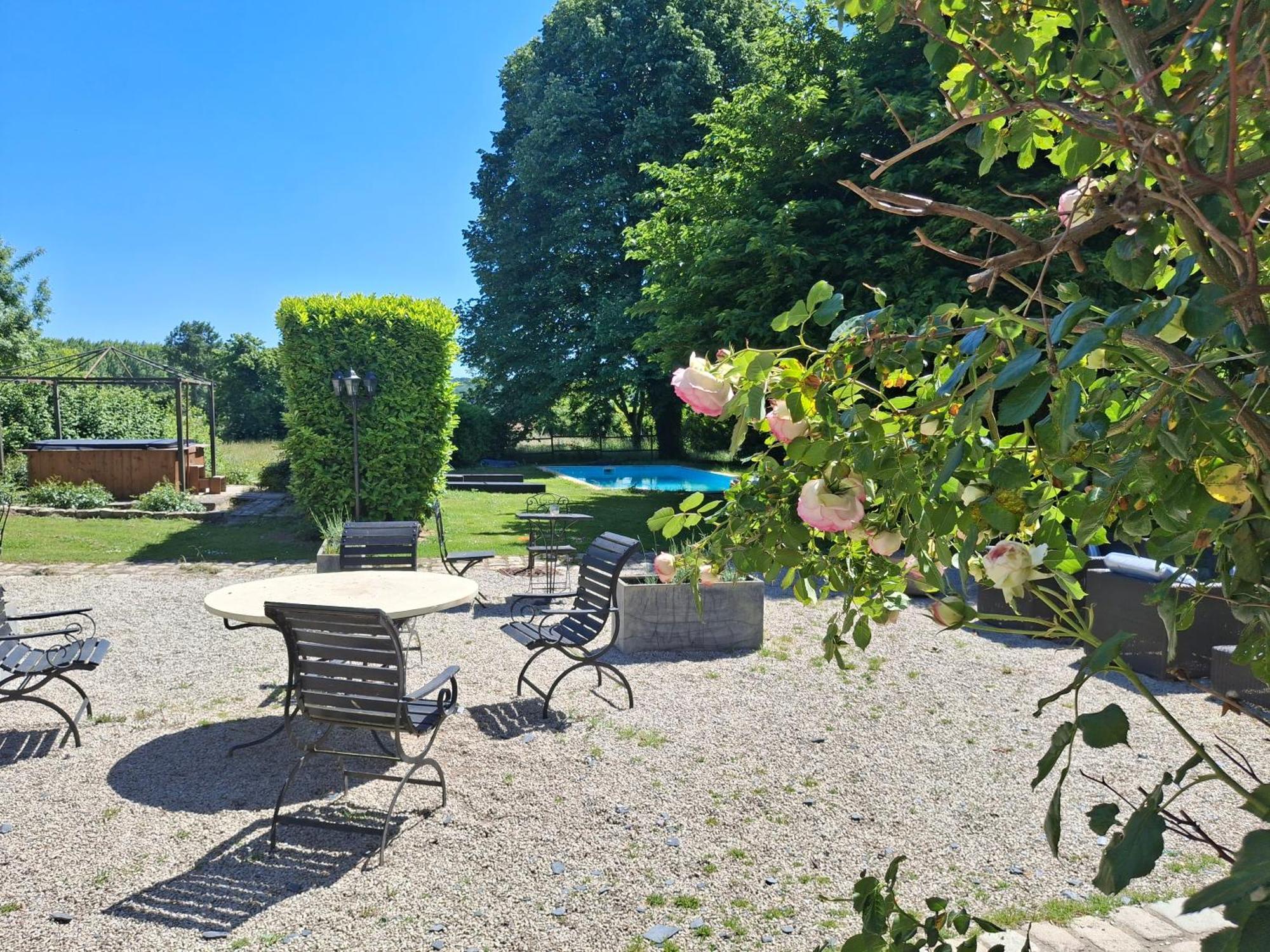 Bed and Breakfast Le Mouton Blaison Esterno foto